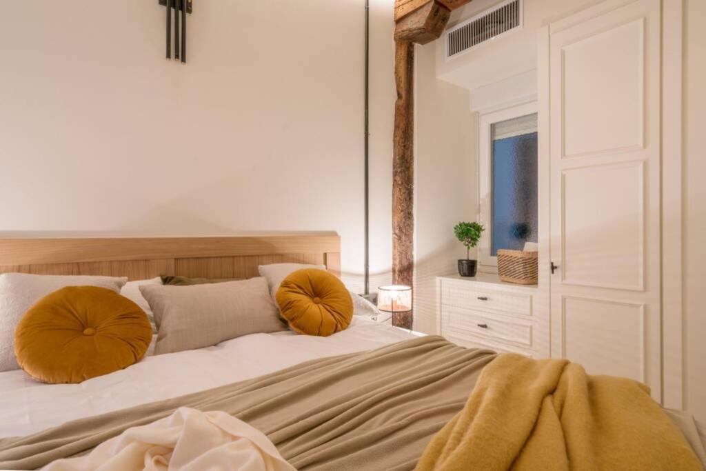 Rustic Bilbao Appartement Buitenkant foto